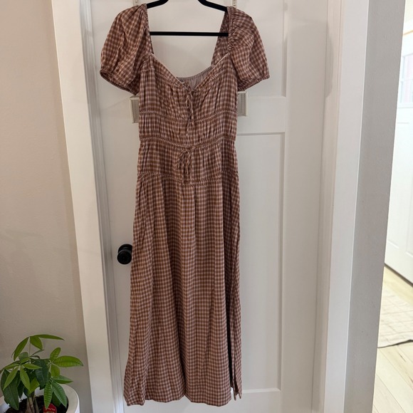 Reformation Dresses & Skirts - Reformation Rhett Gingham Midi Dress Brown Ivory Smocked Puff Sleeve Size 6 NEW
